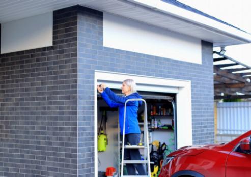 Por qué es esencial una correcta instalación del abridor de puerta de garaje para la seguridad del hogar